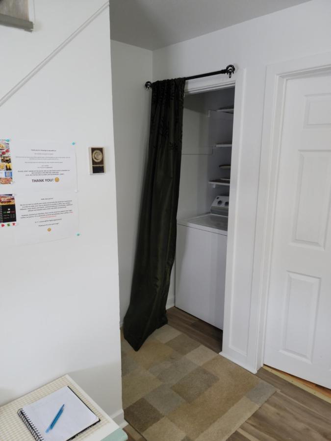 Downtown Apartment Next To Highway Netflix+Wifi Edmundston Luaran gambar