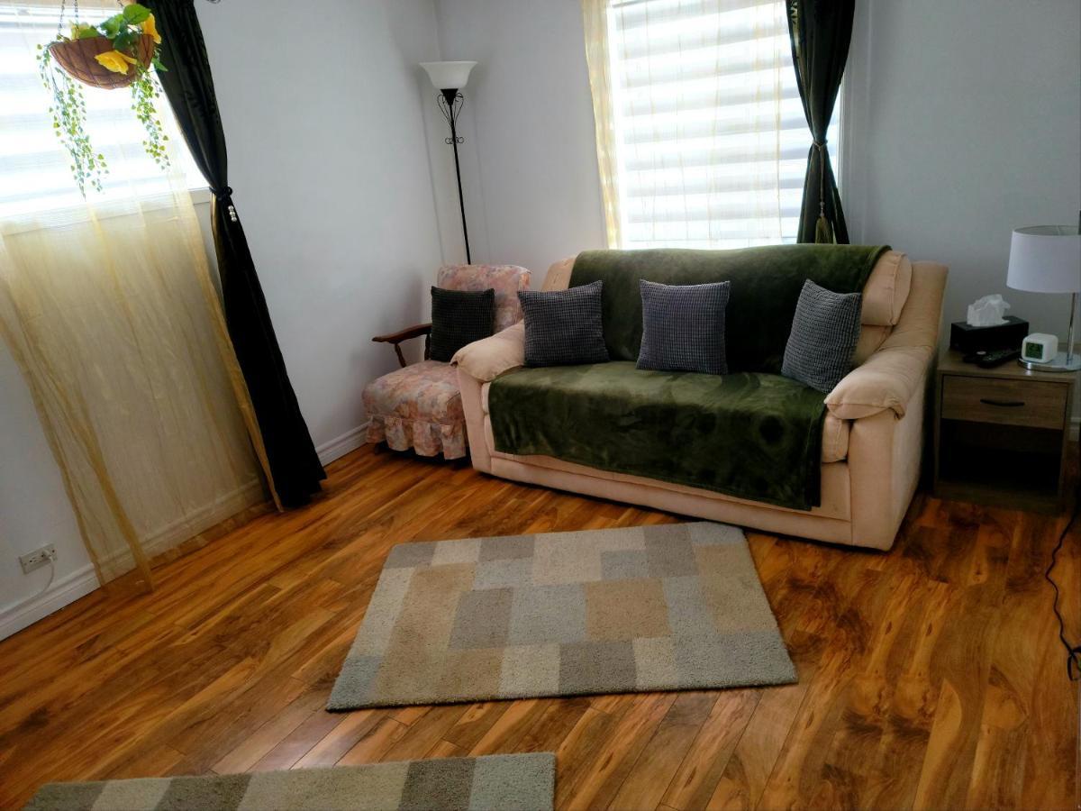 Downtown Apartment Next To Highway Netflix+Wifi Edmundston Luaran gambar